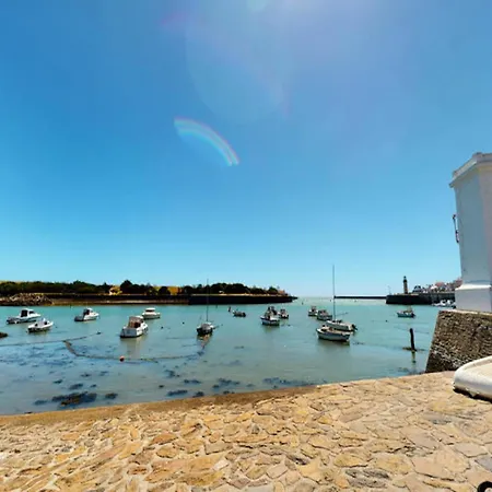 Apartamento Pretty 2 Facing The Port Saint-Gilles-Croix-de-Vie
